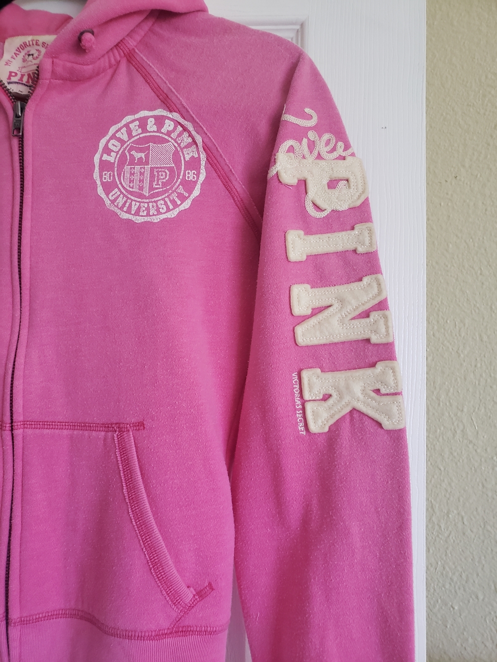VICTORIA SECRET♥️ HOODED PINK JACKET